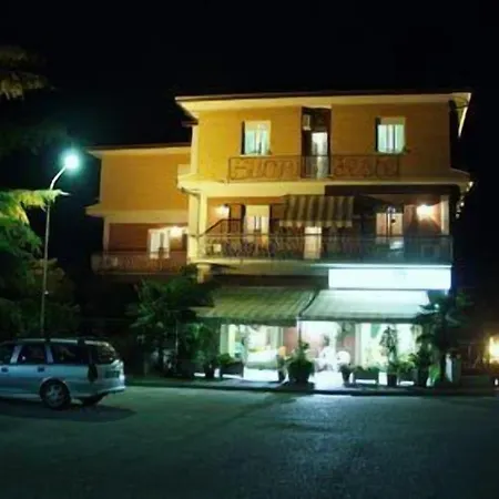 Paradiso Hotel 3*
